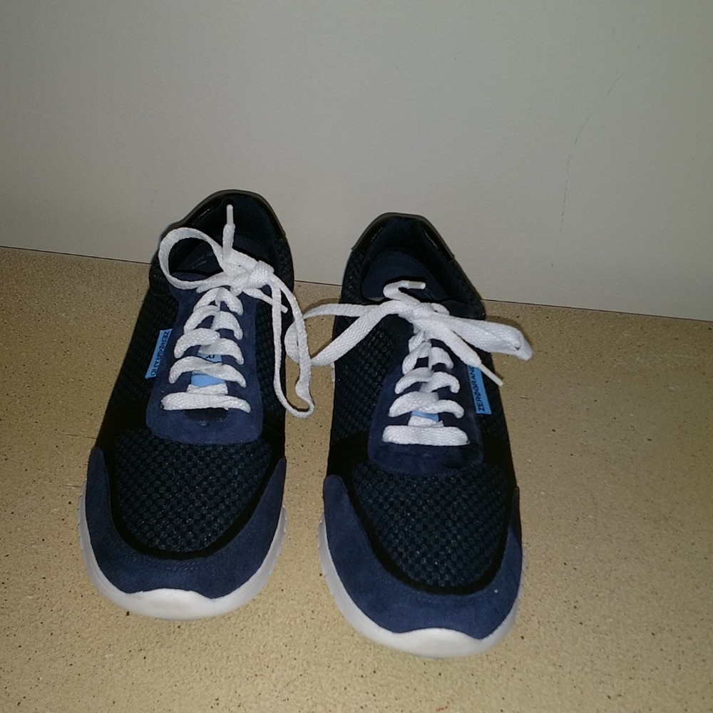 Cole Haan Sneaker